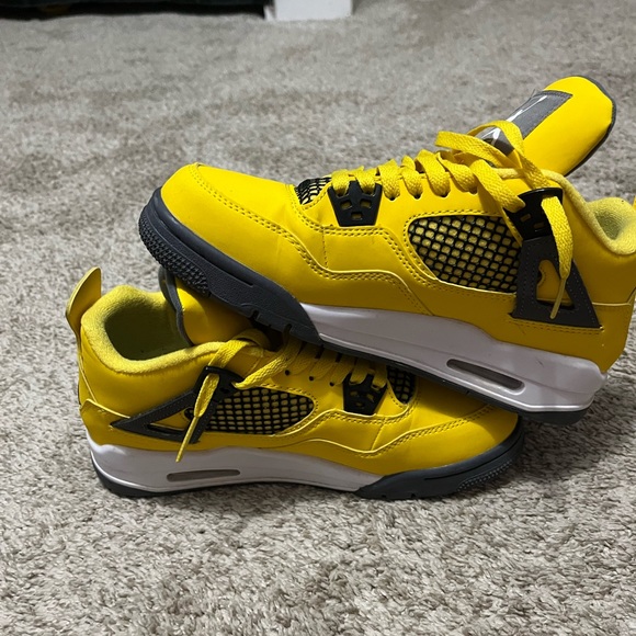 Jordan 4 Lighting - Picture 3 of 7